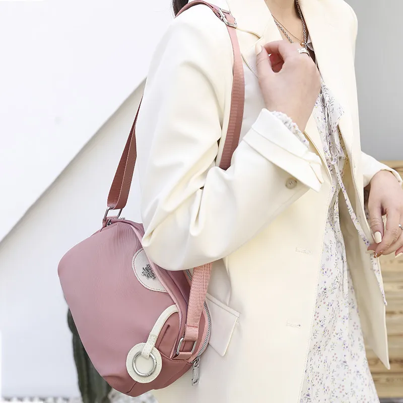 Large capacity lightweight casual shoulder bag